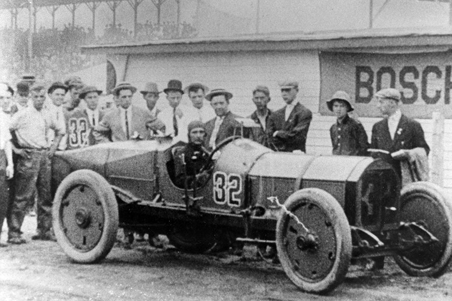 1911-Harroun-and-Marmon-Wasp-900-600