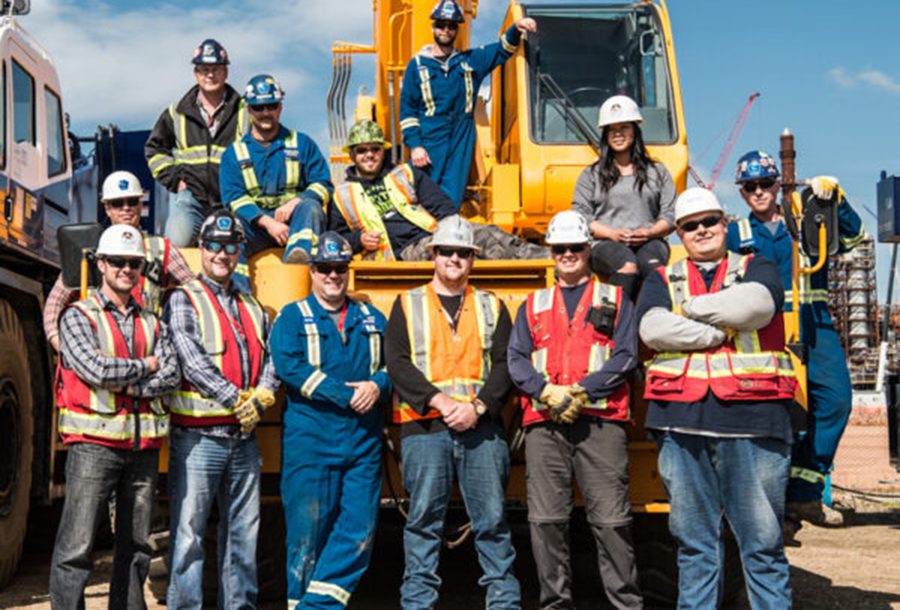 Sterling-Crane-employees-with-crane