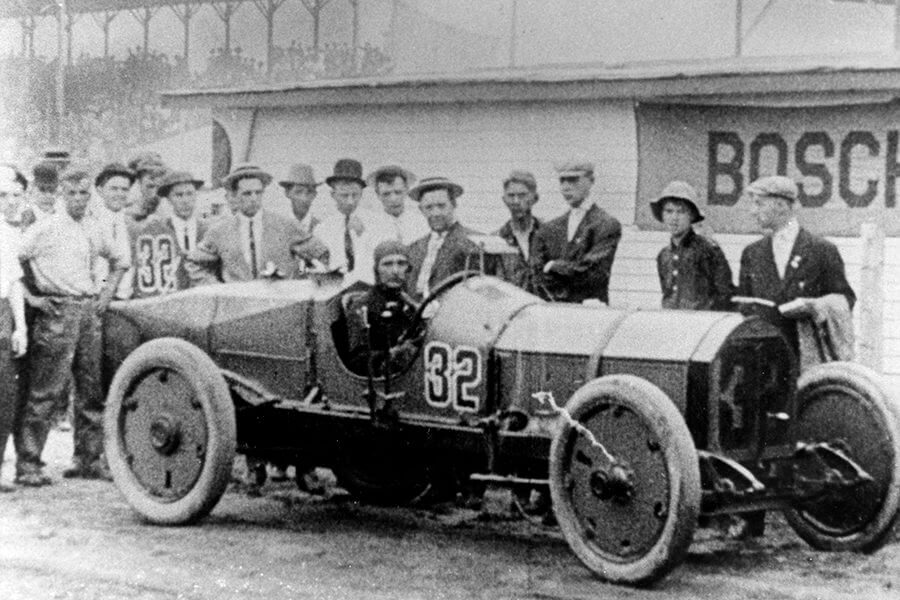 Ray Harroun in the Marmon Wasp in 1911