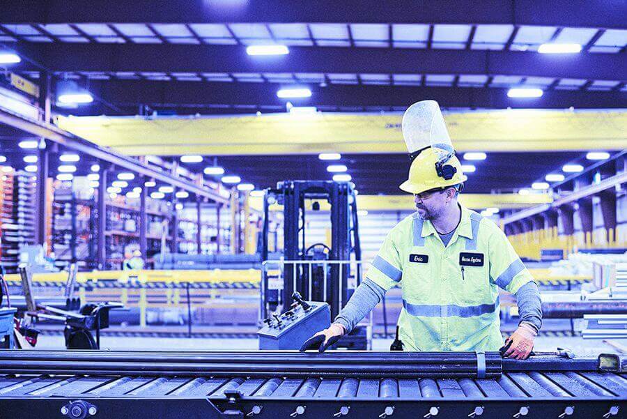 Marmon Keystone employee working in facility on manufacturing line